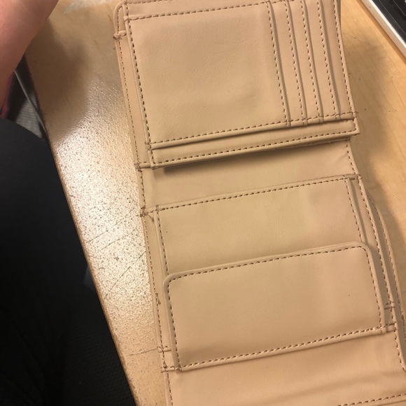 Billetera Guess Small Wallet - Picture 6 of 6